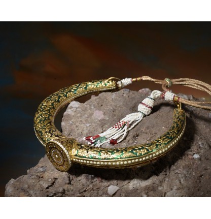 Hansli (Gold Embossed) Traditional Neckpiece